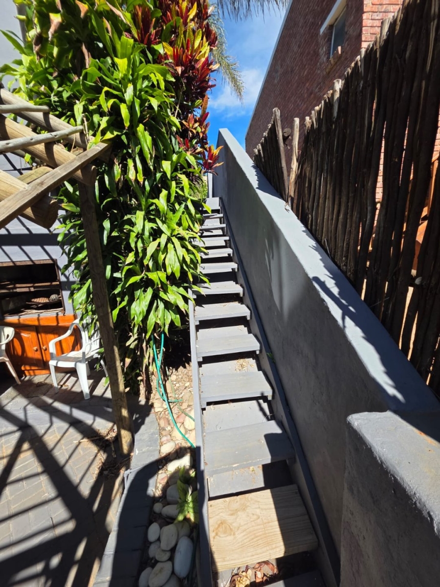 4 Bedroom Property for Sale in Wavecrest Eastern Cape